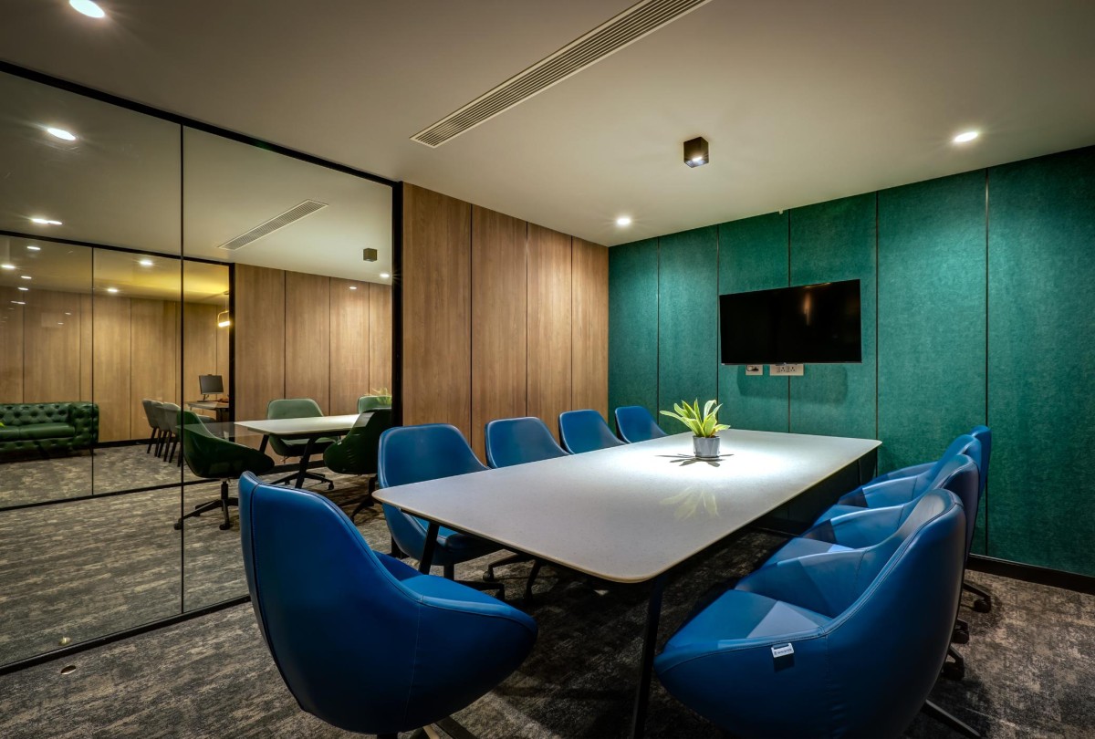 Conference room of Cap-Index by Creatabar Interior Architecture