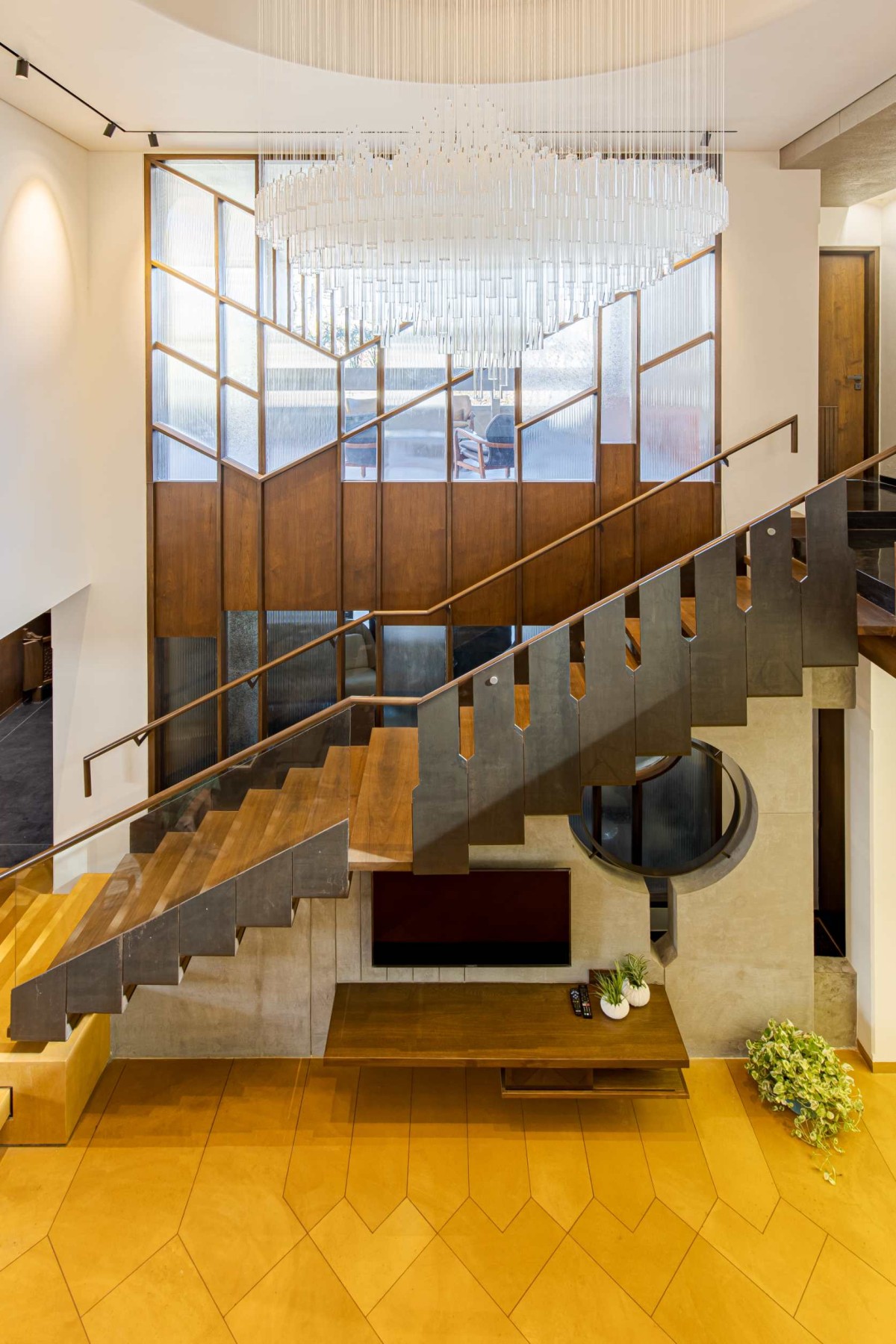 Staircase of Nandanam by Dalvi Associates