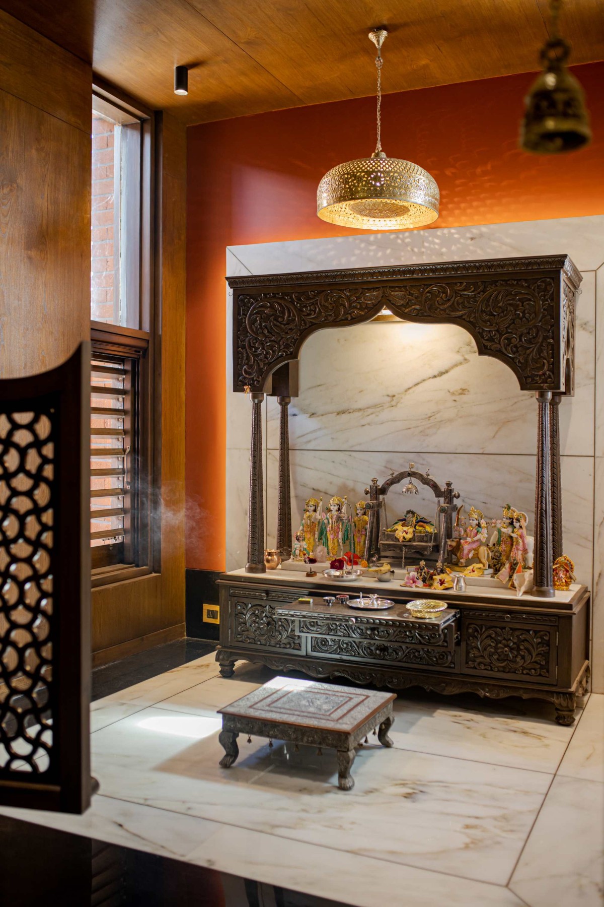 Pooja room of Nandanam by Dalvi Associates