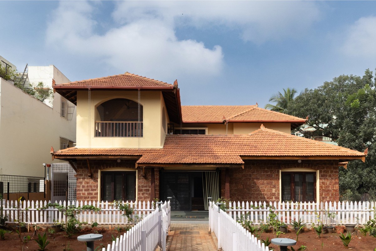 Nithin Rao's Residence by Praangana Earthern Architecture