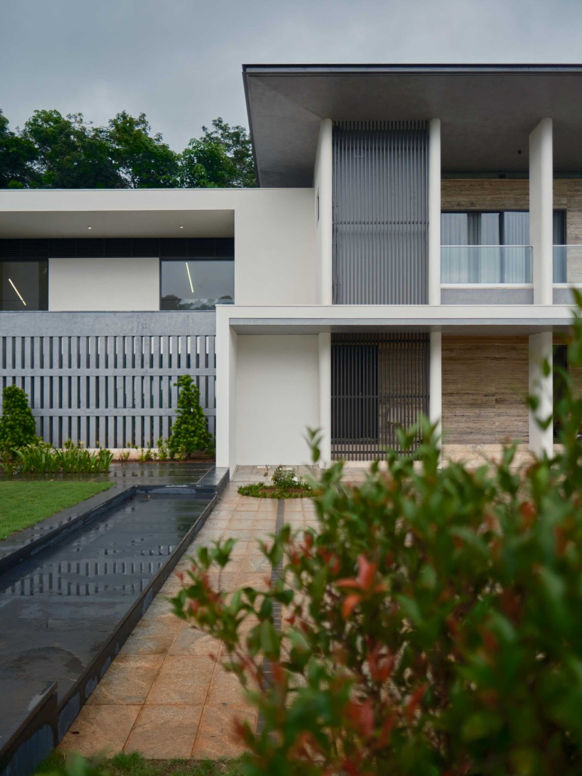 Exterior view of Mathamangalam House by SOHO Architects