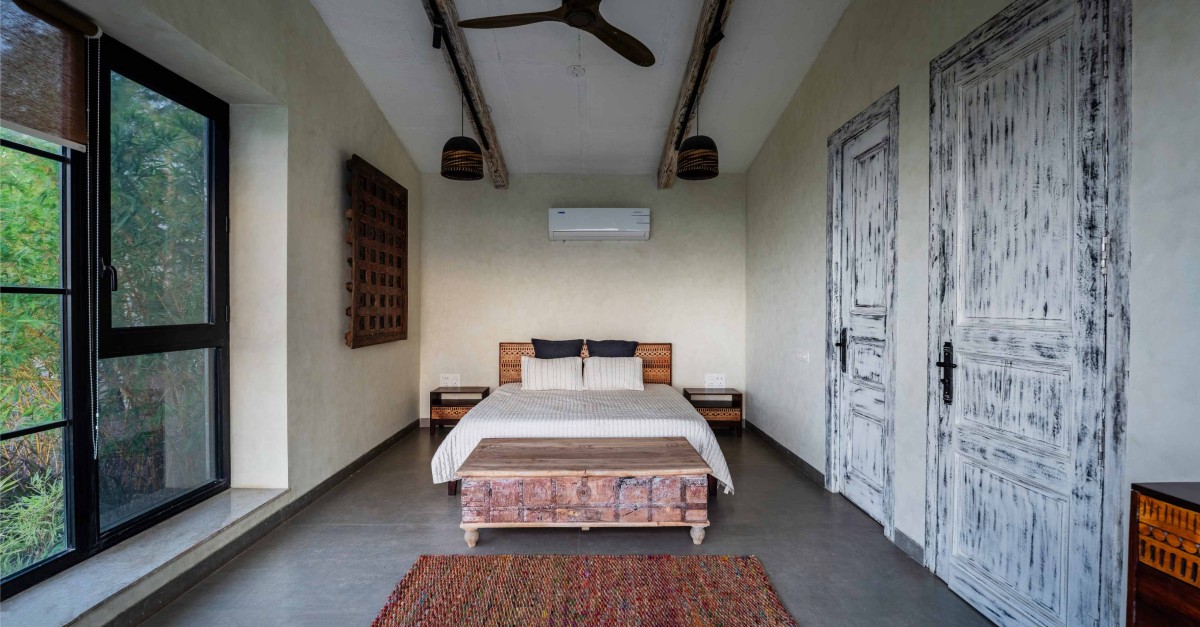 Bedroom 2 of Graceful Abodes by Roheena Nagpal Design Studio