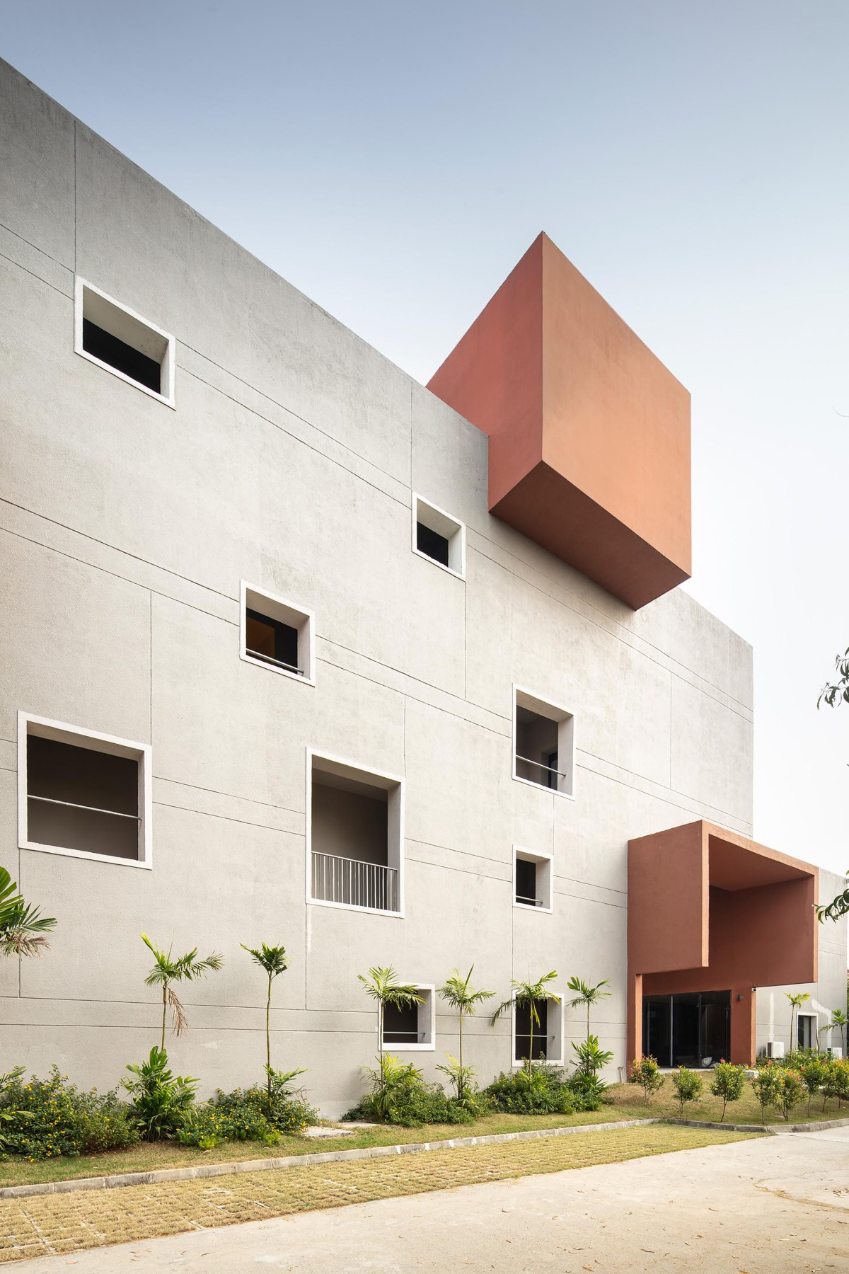 Hostel Building of Bandhan Residential School of Business by Abin Design Studio