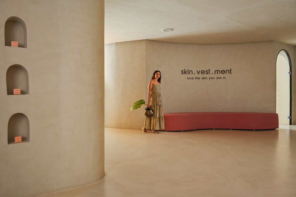 Waiting area of Skin Stories by ARK Architecture Studio