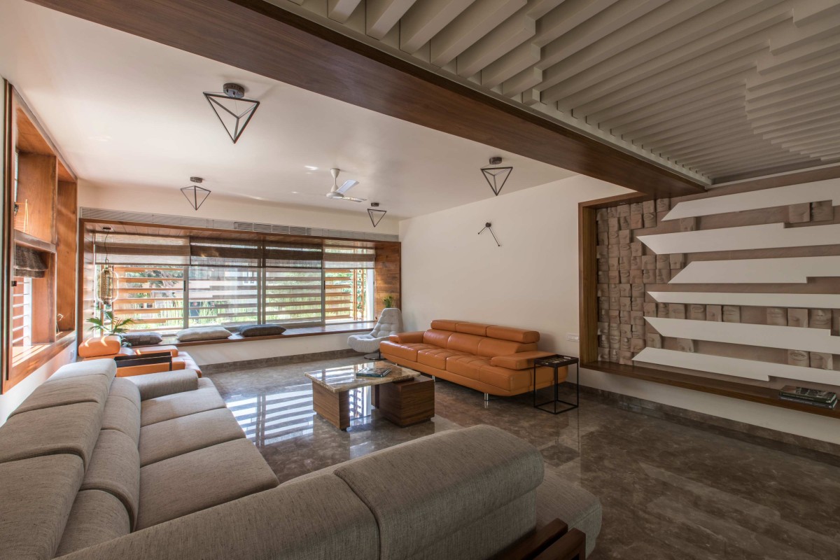 Living Area of H2 by Design plus