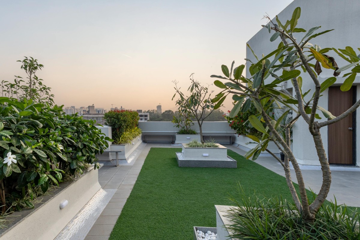Terrace of Amar Apex by S'thetic Design Studio