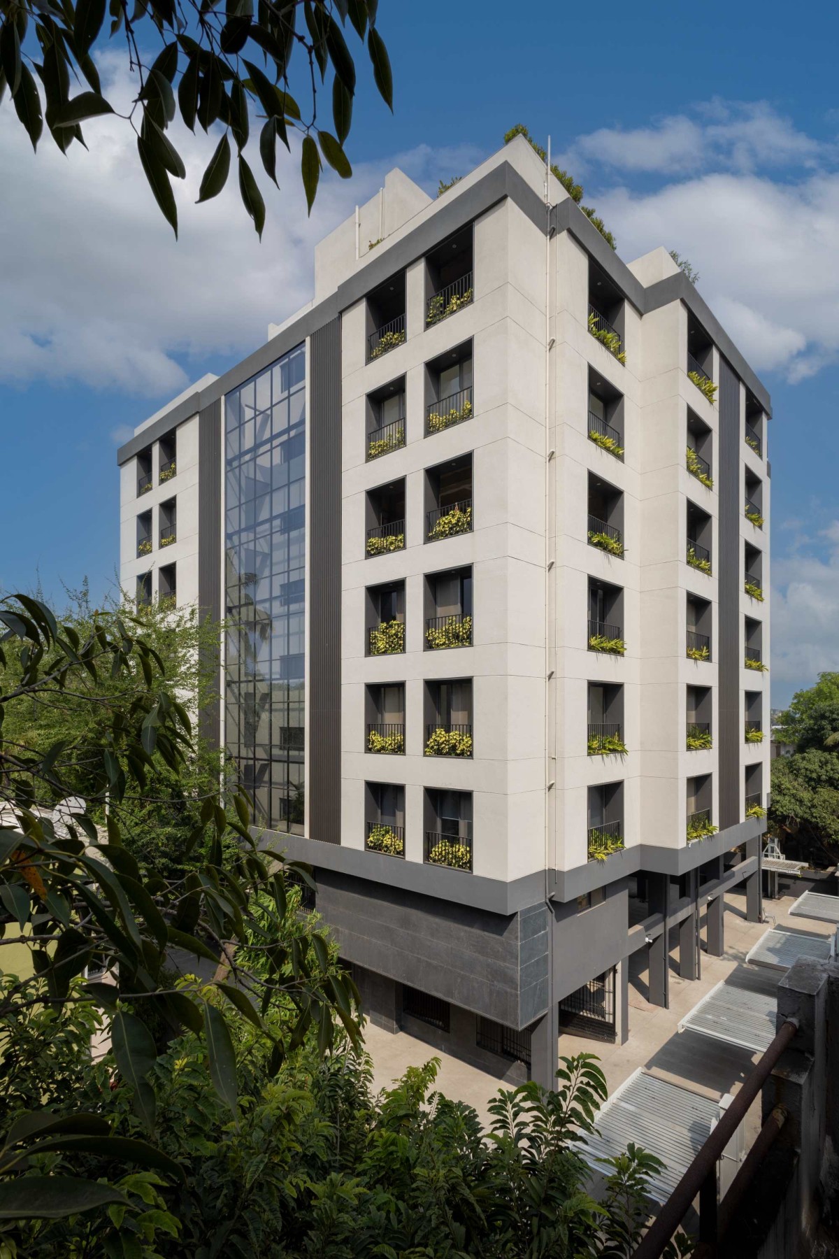 Exterior view of Amar Apex by S'thetic Design Studio