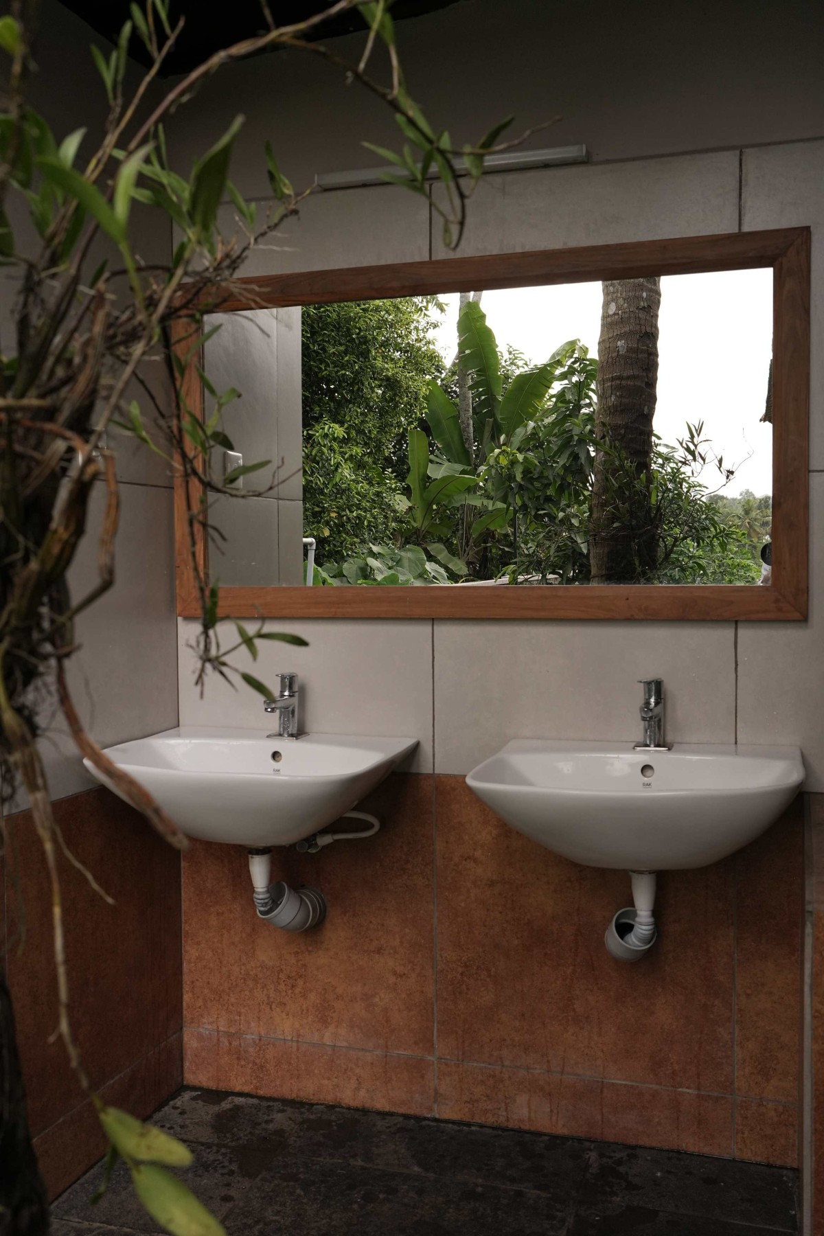 Wash area of Manjal - The Portico by Lykke Architecture Studio