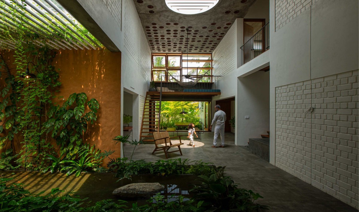 Screen - The Lantern House by Zero Studio