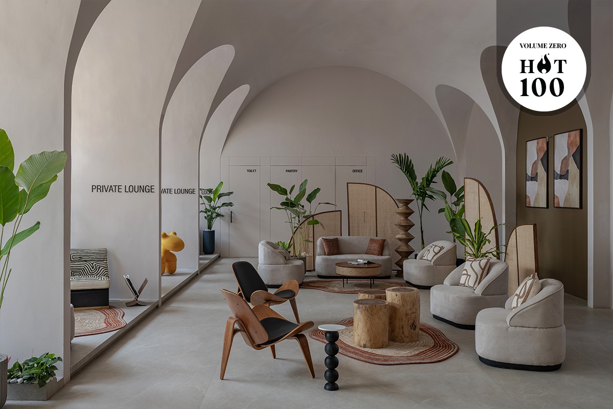 Vaultz’s Up by Daisaria Associates