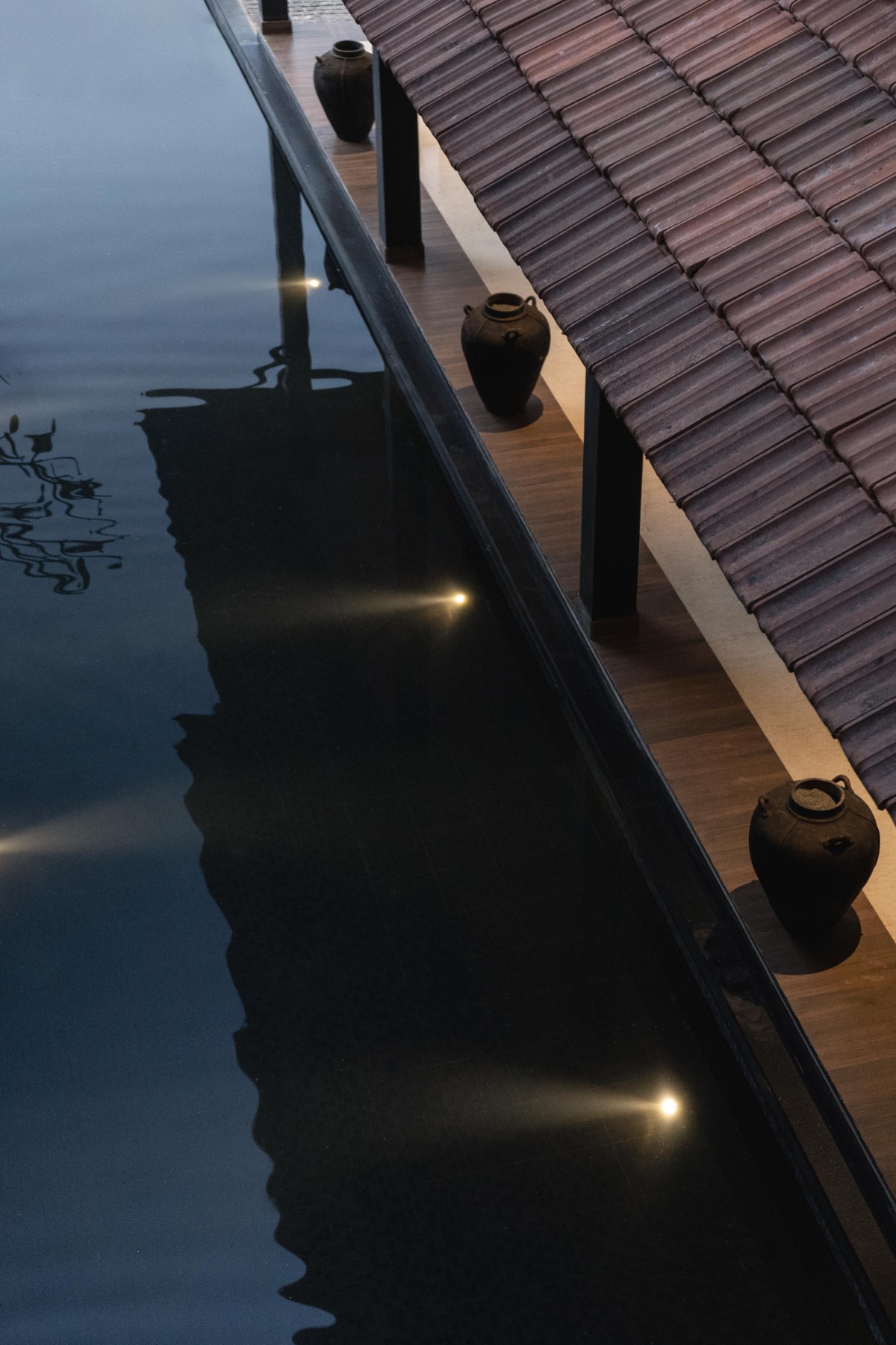 Smaragdine by Humming Tree | Emerald Nature-Inspired Interior Design ...